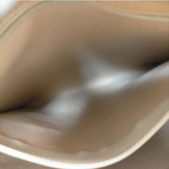 Chanel Tan Quilted caviar leather tote interlocking cc. 2003 - 2004 - Picture 12 of 16